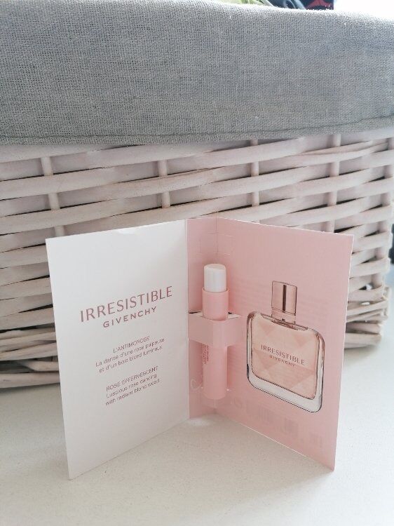 Sample Vial Mẫu Thử Nước hoa Irresistible Givenchy EDP 1ml