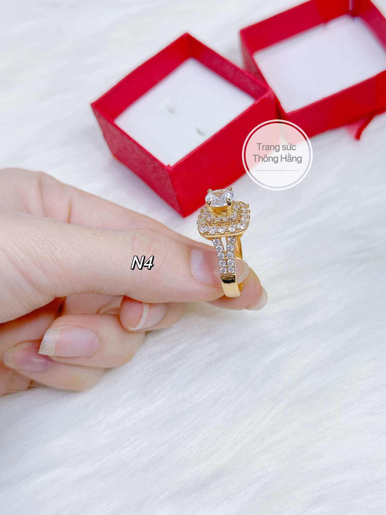 Nhẫn đồng màu miền tây mẫu vuông N4