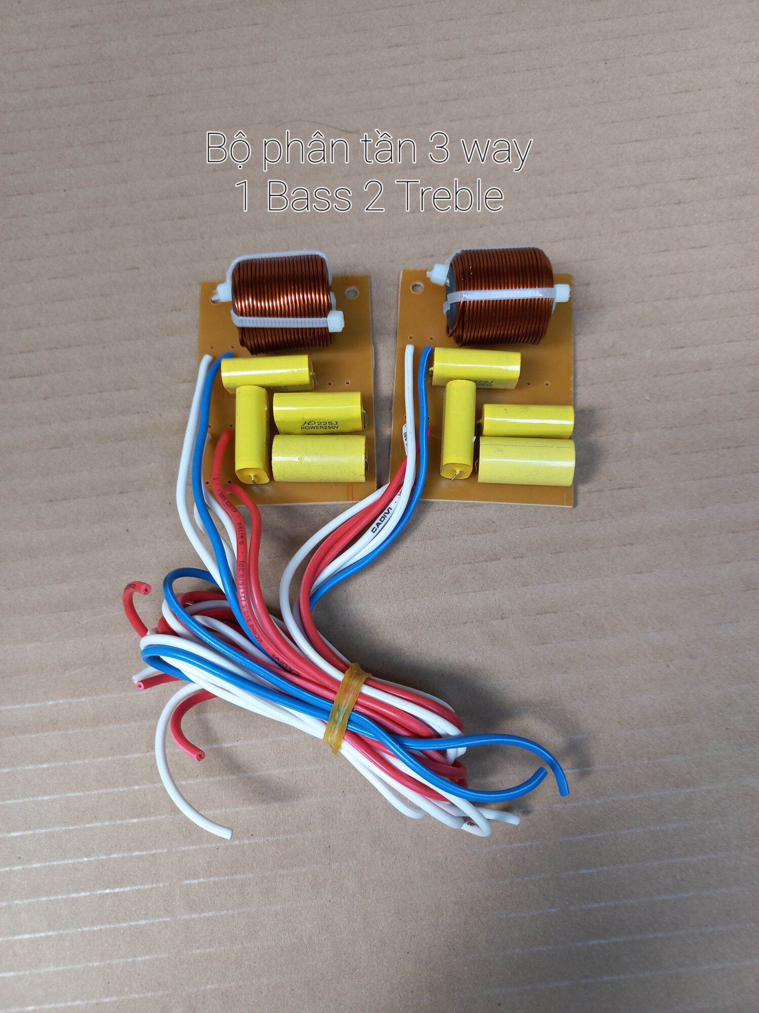 Bộ phân tần loa 3way 1 Bass 2 treble giá 180k cho 2 cái