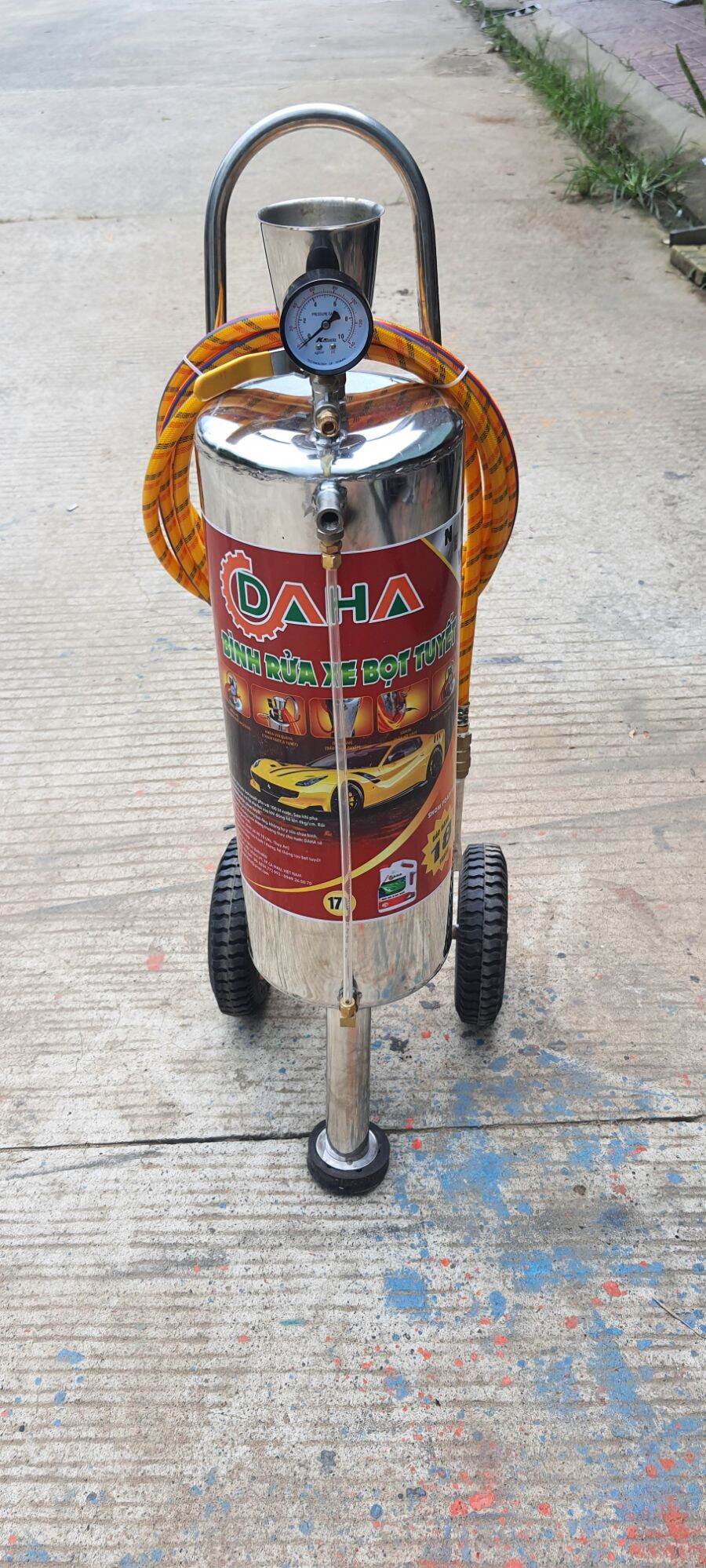 Máy rửa xe bọt tuyết