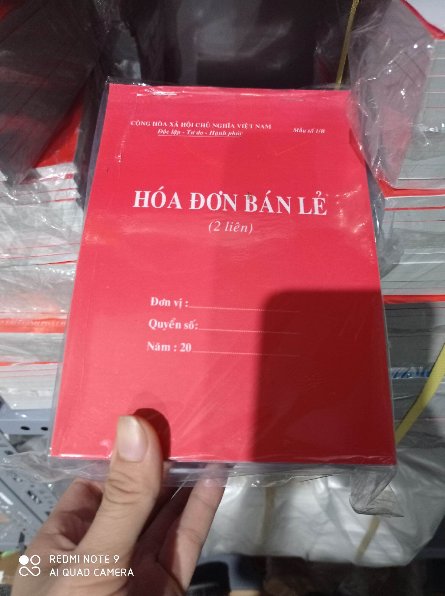 Set 10 quyển hóa đơn bán lẻ 2 liên/3 liên carbon a5,100 tờ/ quyển