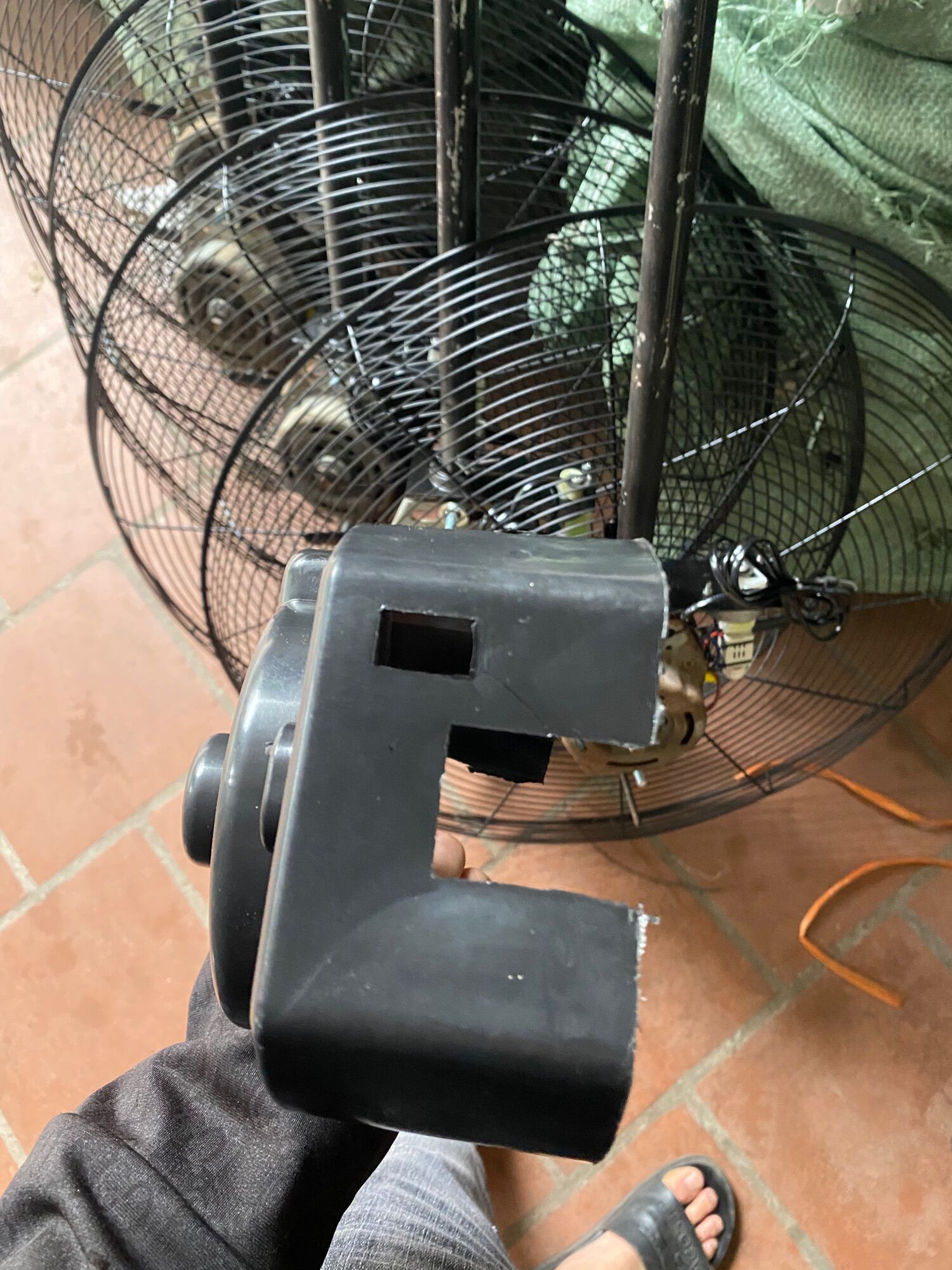 ốp đít motor quạt