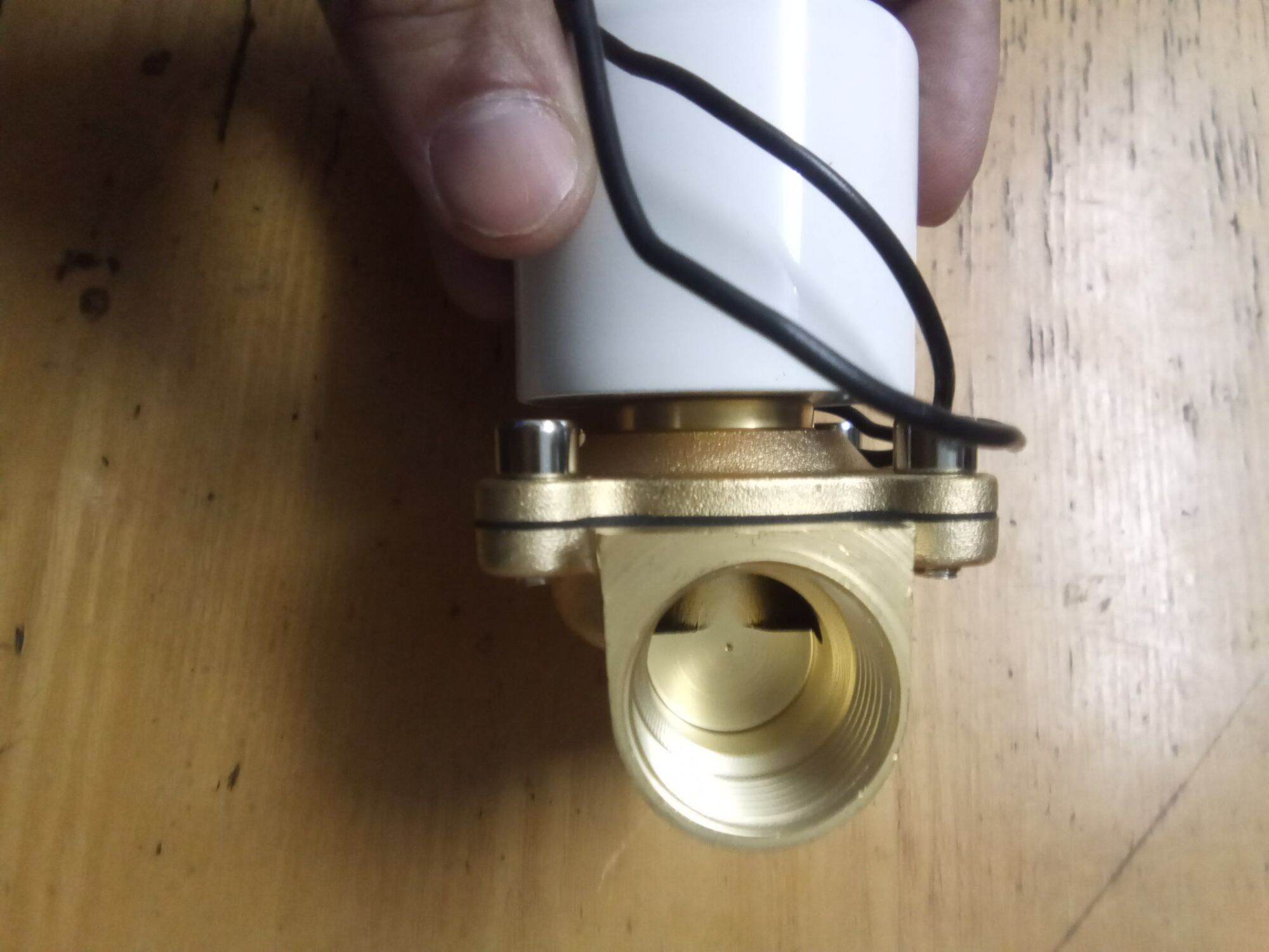 Van điện từ unid, dn20, 3/4