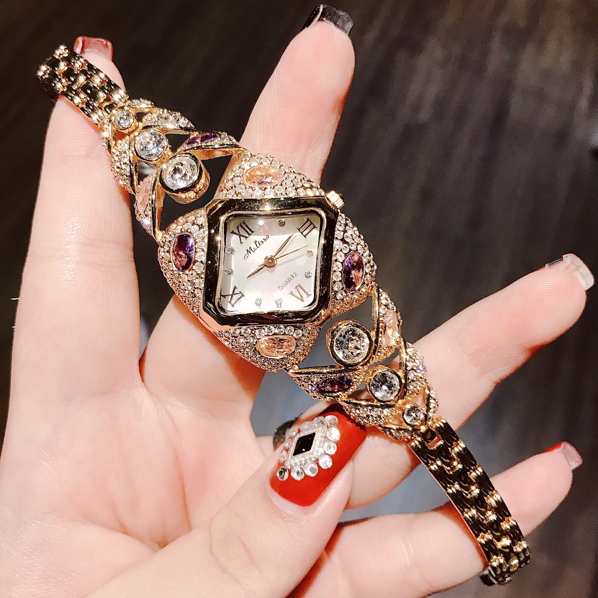 Đồng Hồ Nữ Melissa Màu Vàng Hồng