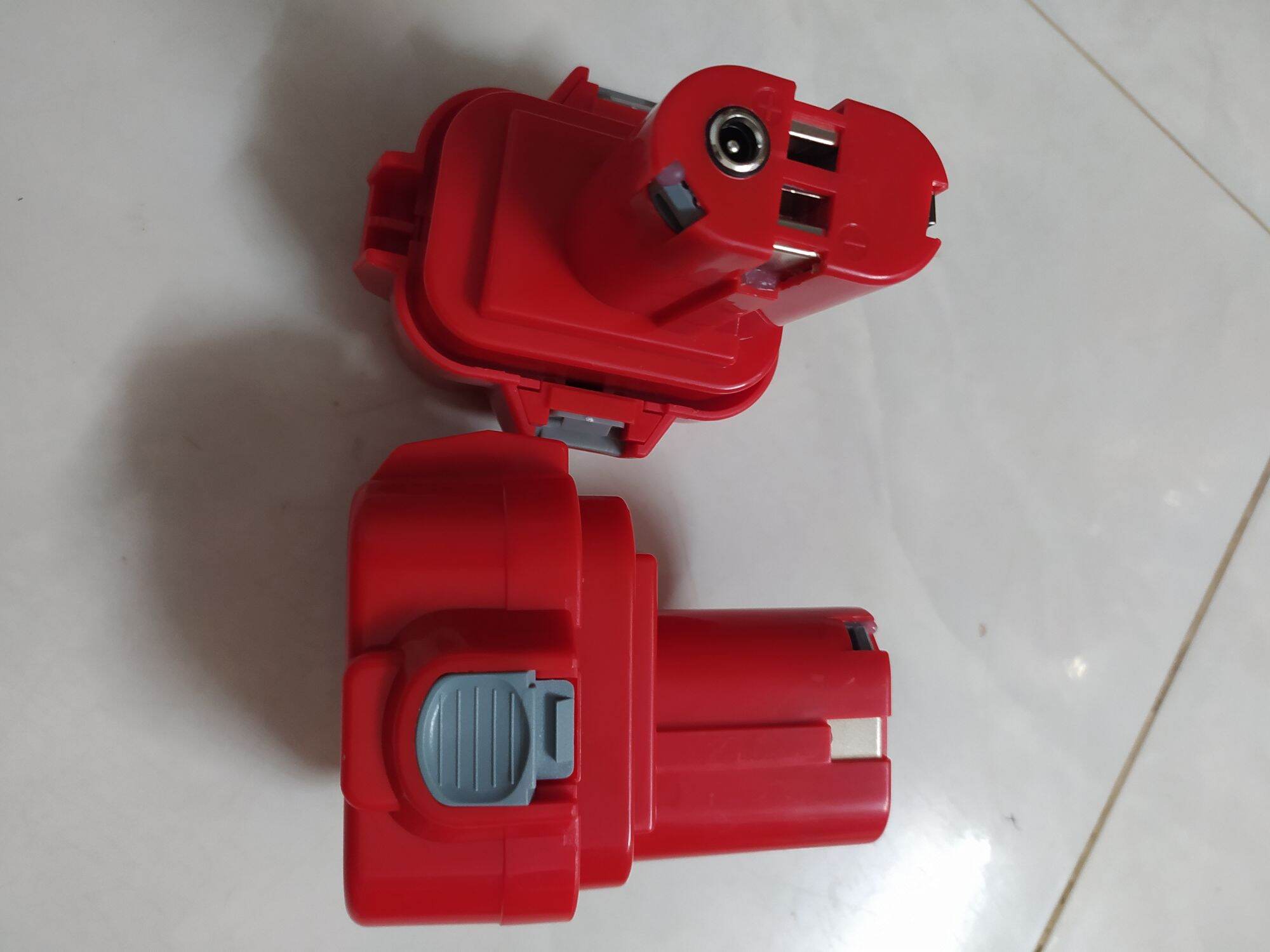 Pin makita 9.6v dung lượng 2500mah xả 25a