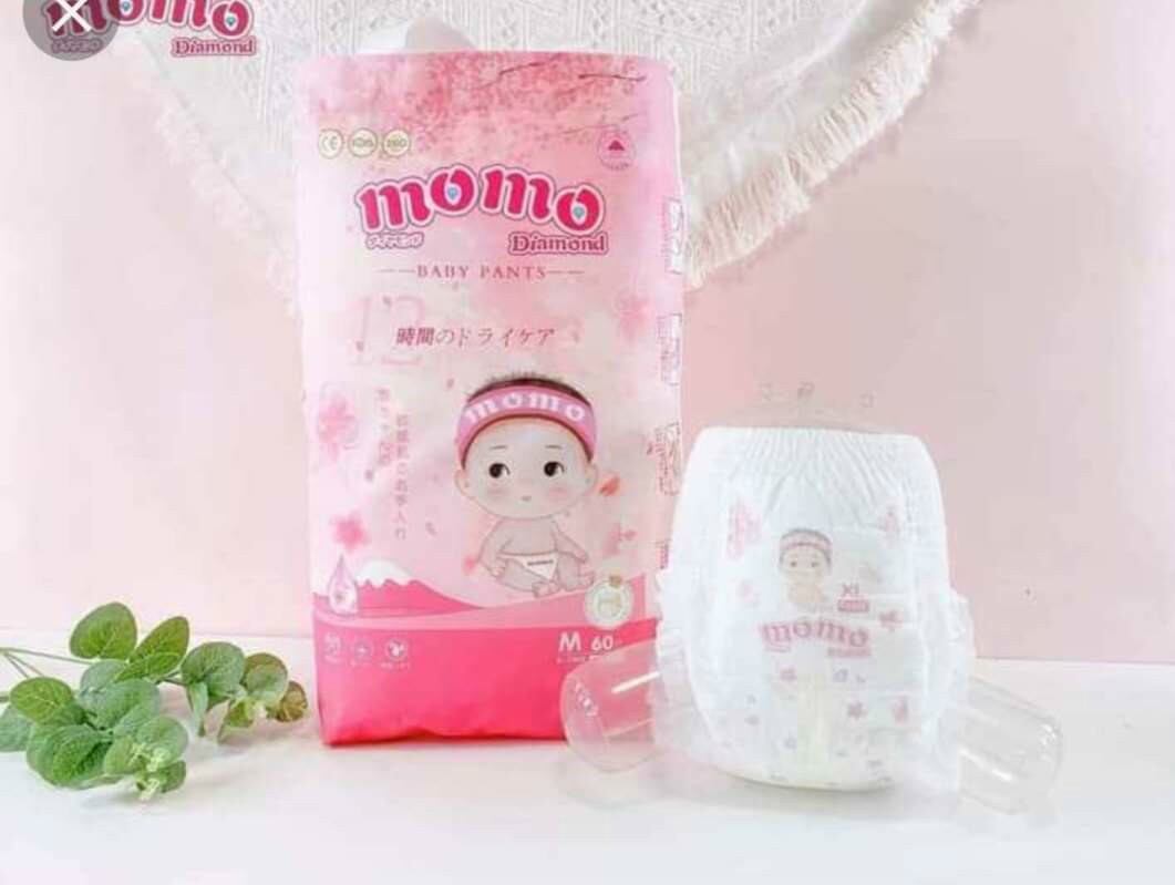 Combo tã dán kèm quà Momo diamond M62 miếng