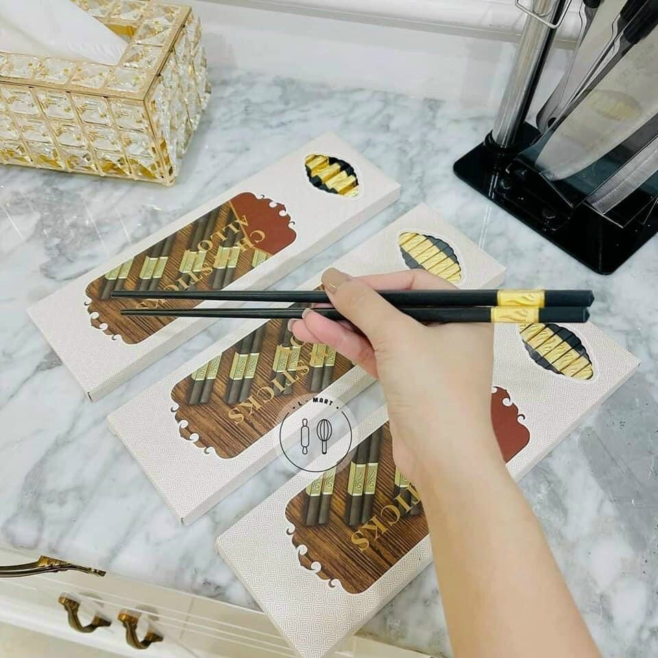 Đũa mạ vàng Hàn Quốc hộp 10 đôi