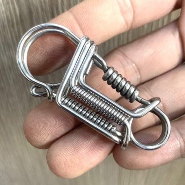Móc khoá thủ công inox 304 thông thường