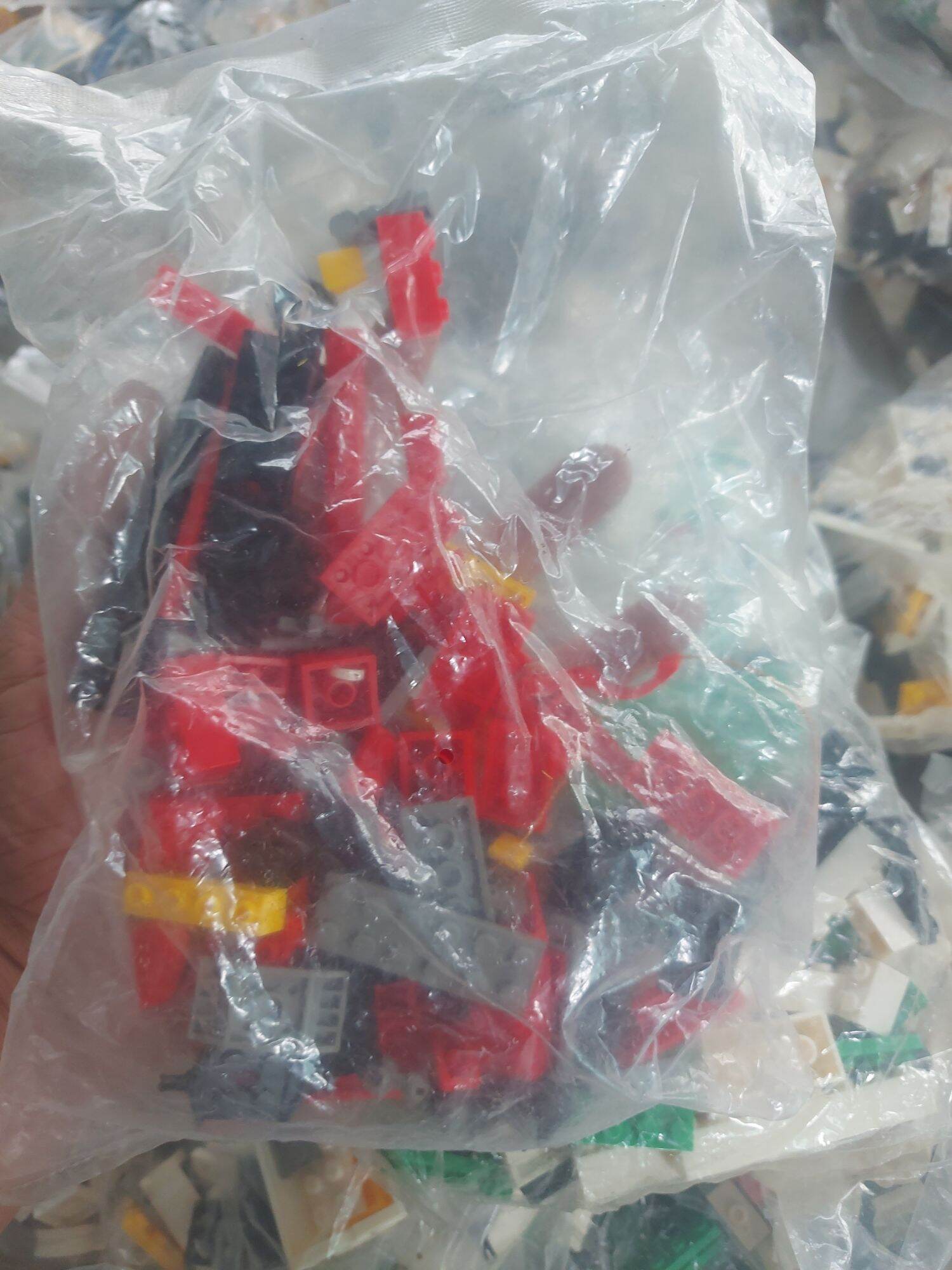 1kg đồ chơi lắp ráp non lego mới 100% còn bọc