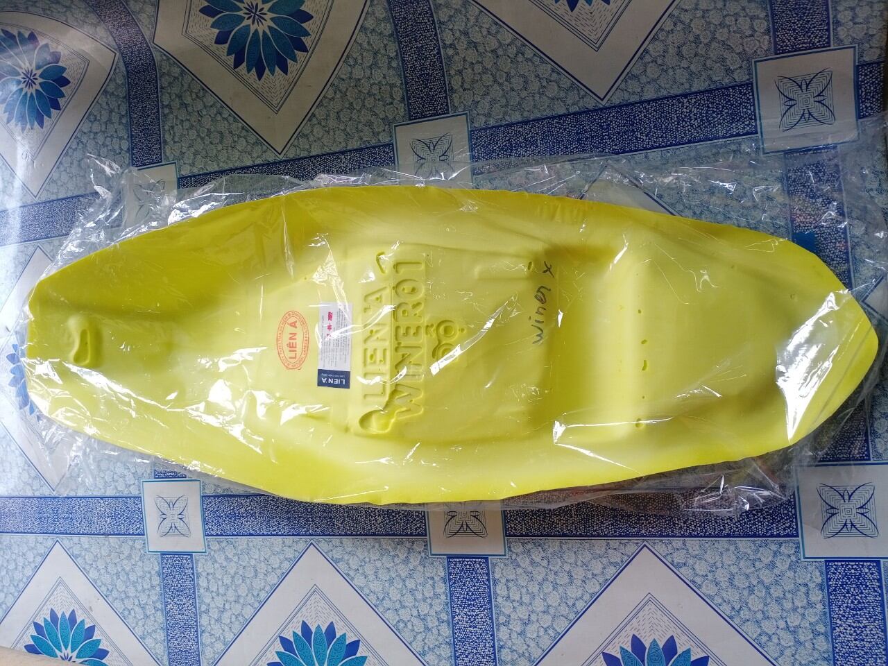Mút nệm yên xe Winner X