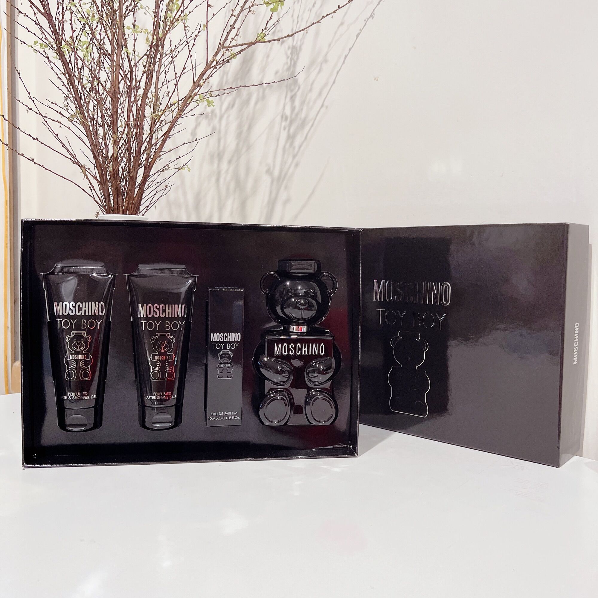 Set nước hoa Moschino Toy Boy 100ml + 10ml