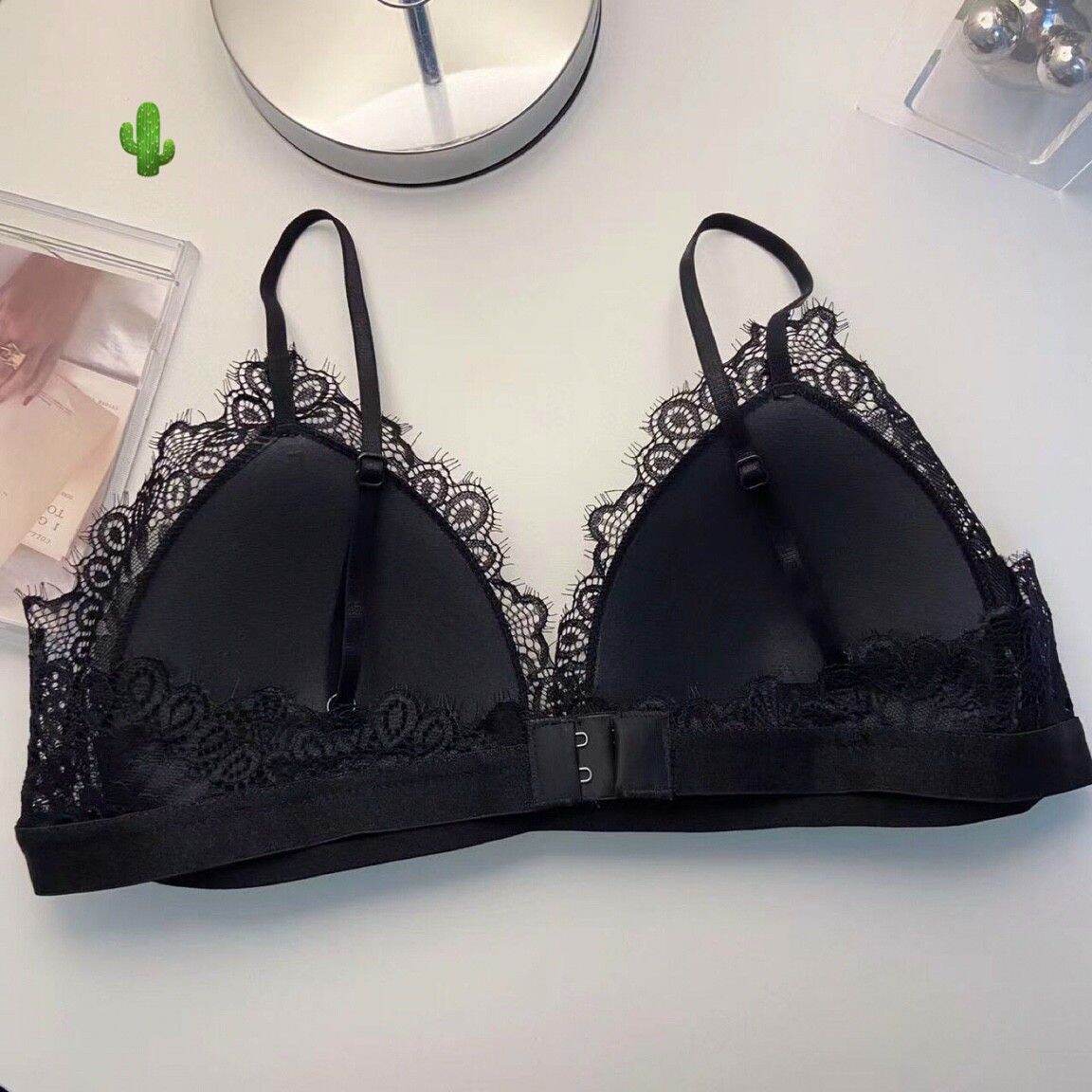 Áo bra phối ren cúp ngực