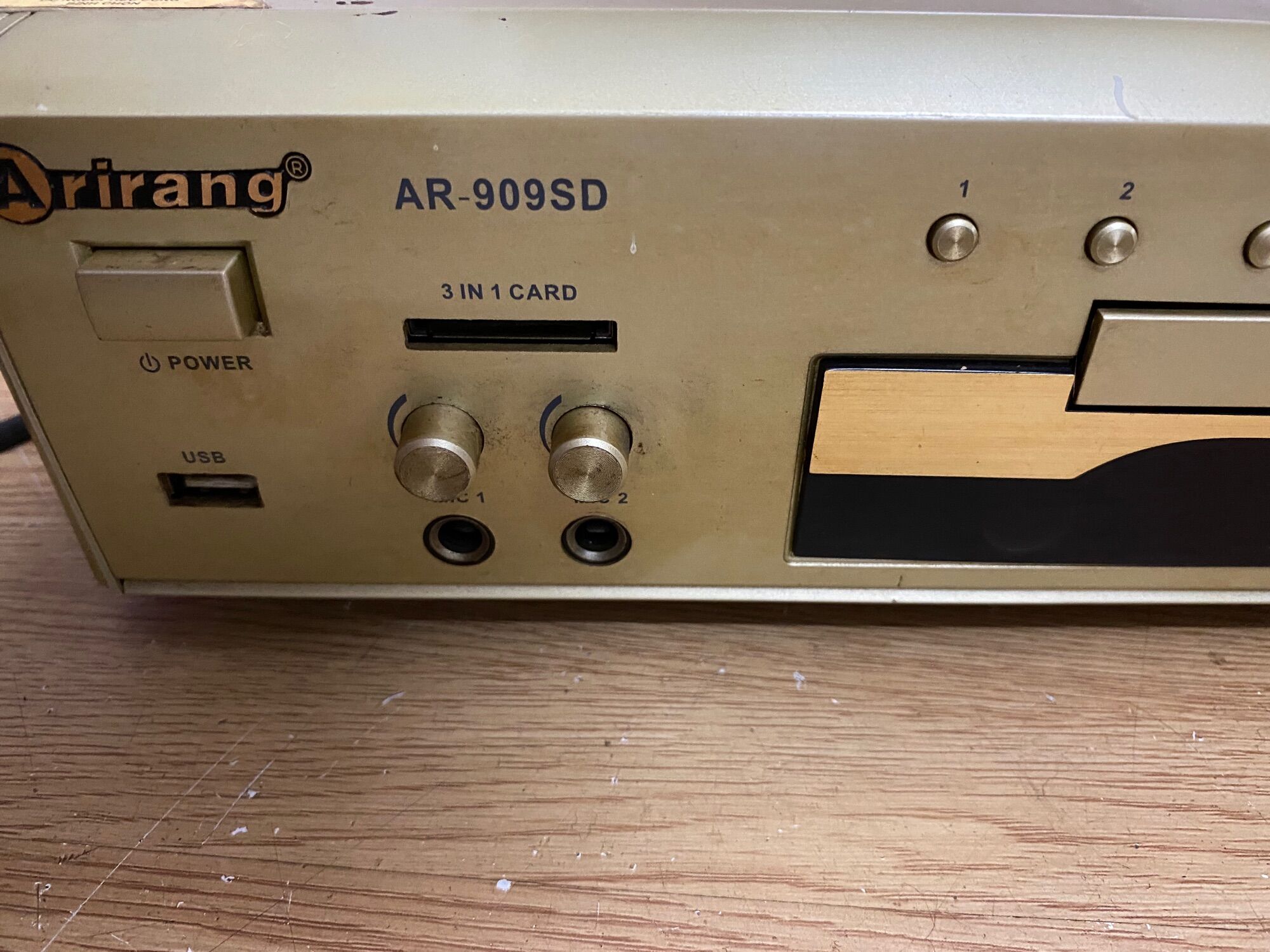 Đầu đĩa Arirang Midi , dvd , vcd , dvd karaoke