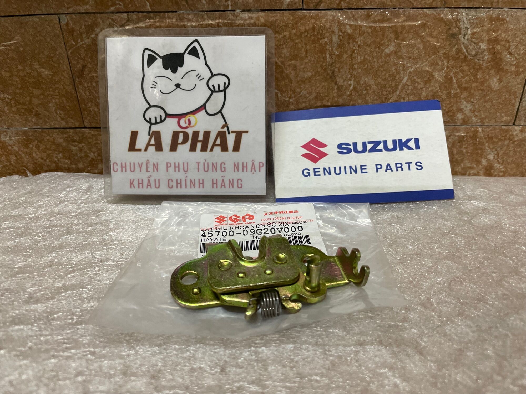 Bát khoá Yên( Ngàm Khoá Yên) Suzuki Hayate-Hayate Ss-Impluse