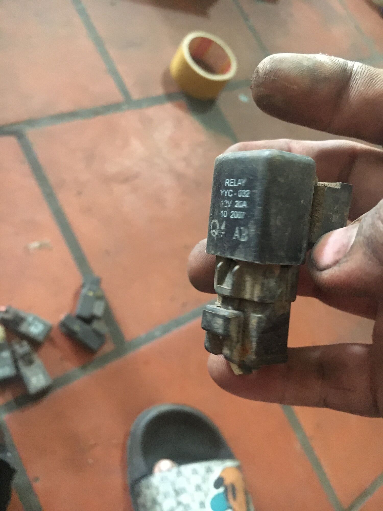 relay role 4 chân atila rã xe