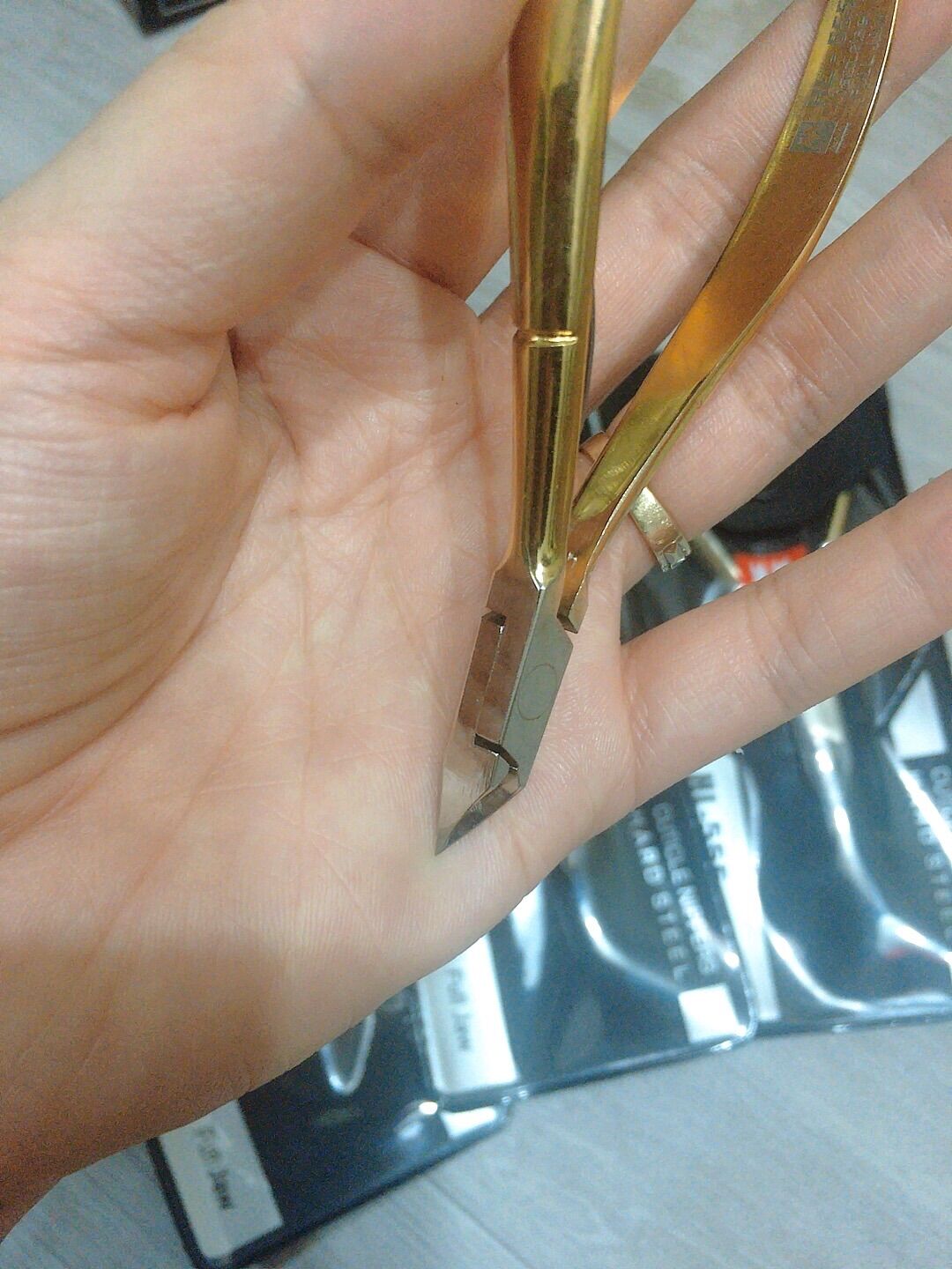 Kềm cắt da HL555 ( 3A)