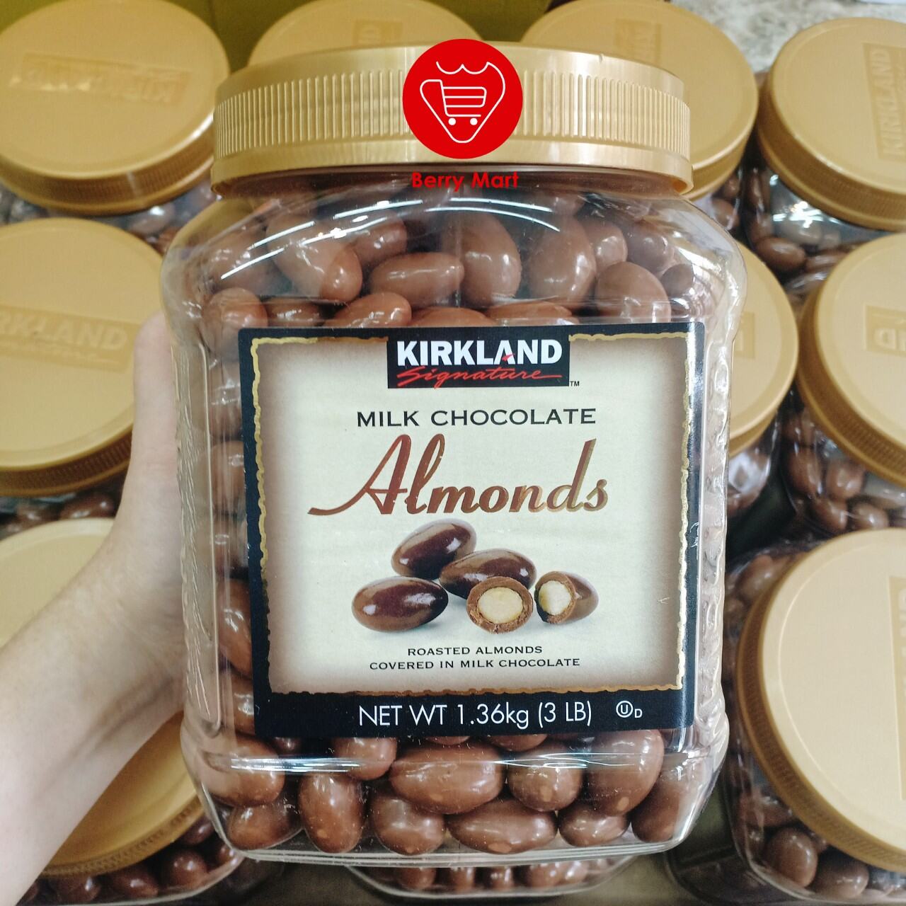 Socolate sữa bọc hạnh nhân Kirkland Almonds 1.5kg thumbnail
