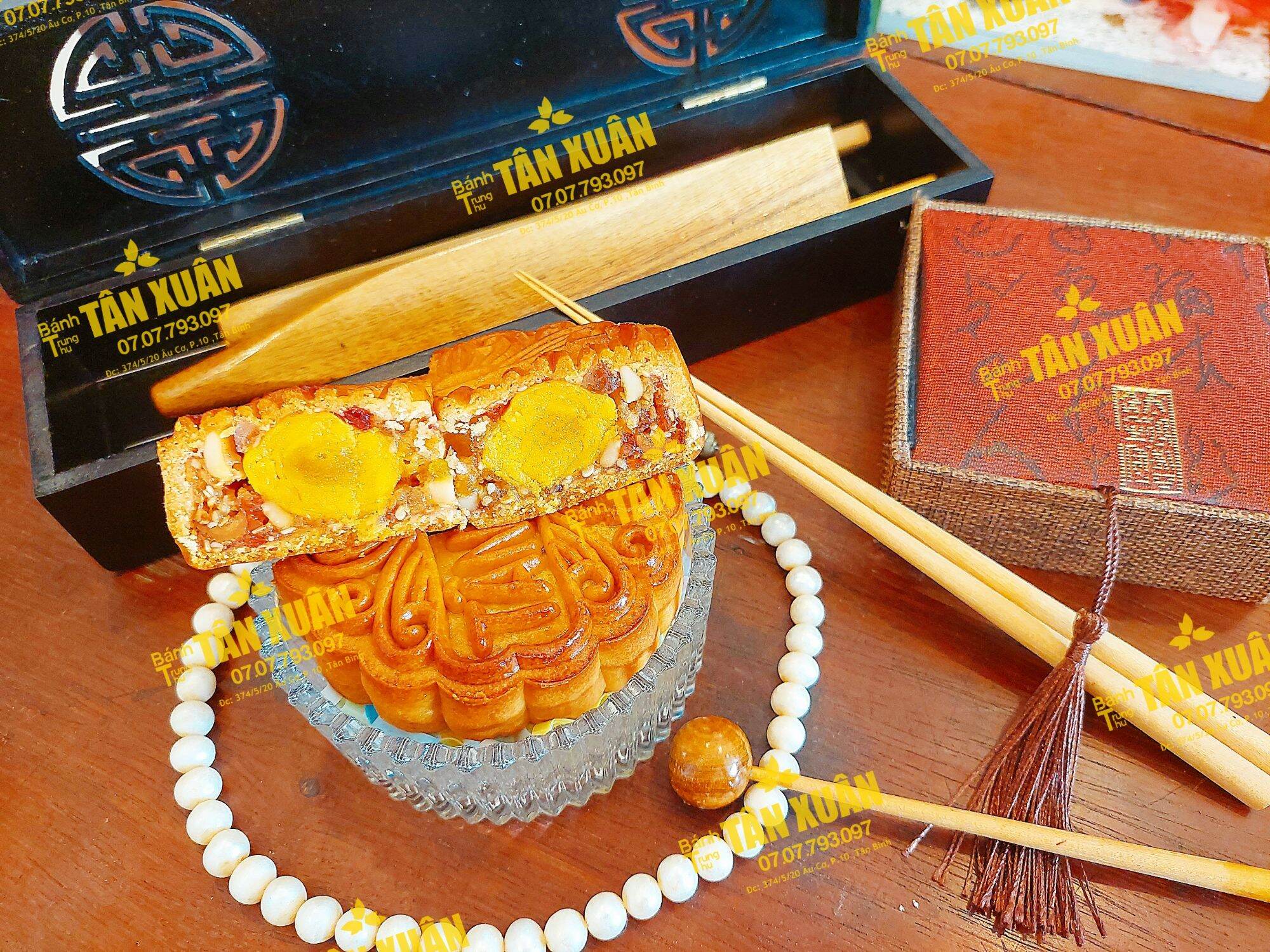 Bánh trung thu Tân Xuân Thập Cẩm lạc xưởng - 2 trứng - 220gr