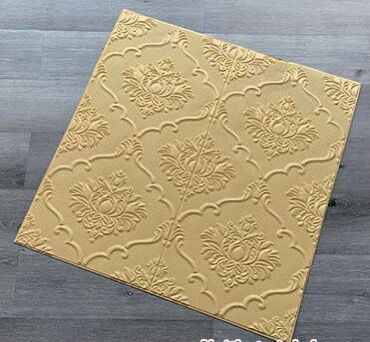 Xốp dán tường hoa văn cổ điển 70x70cm 4li