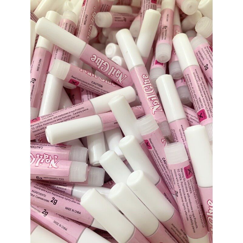 Keo tuýp mini dán móng Nailbox