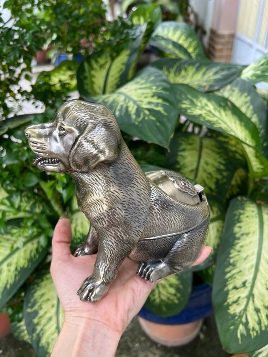 Gạt tàn phong thủy con chó