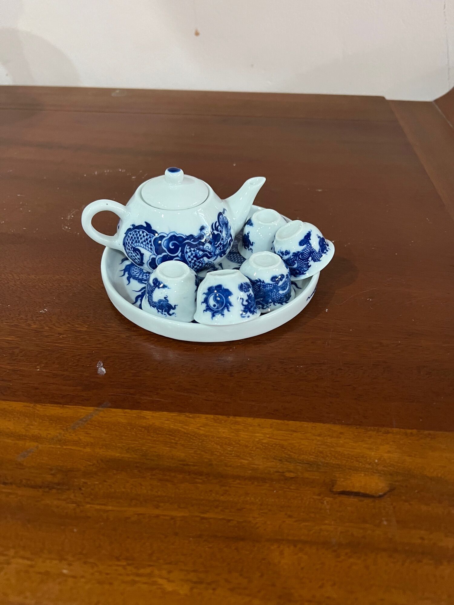 Bộ ấm trà men lam, ấm pha trà bày bàn thờ