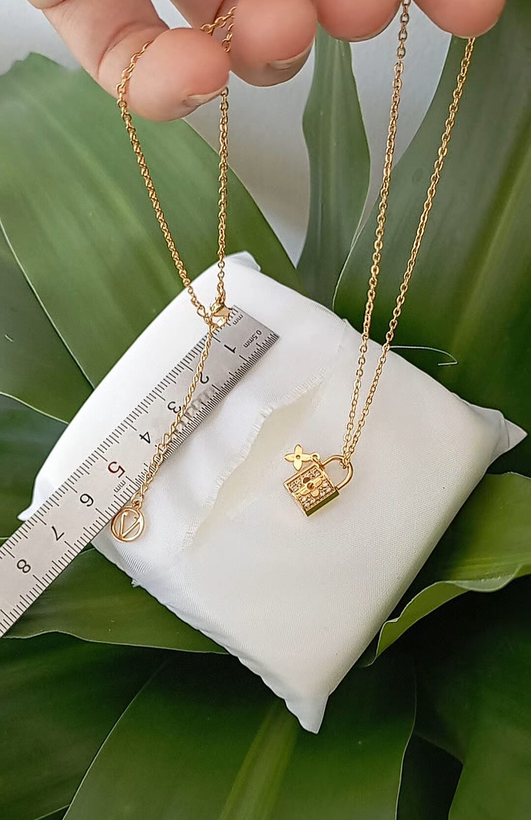 DÂY CHUYỀN TITAN Ổ KHÓA XOÀN