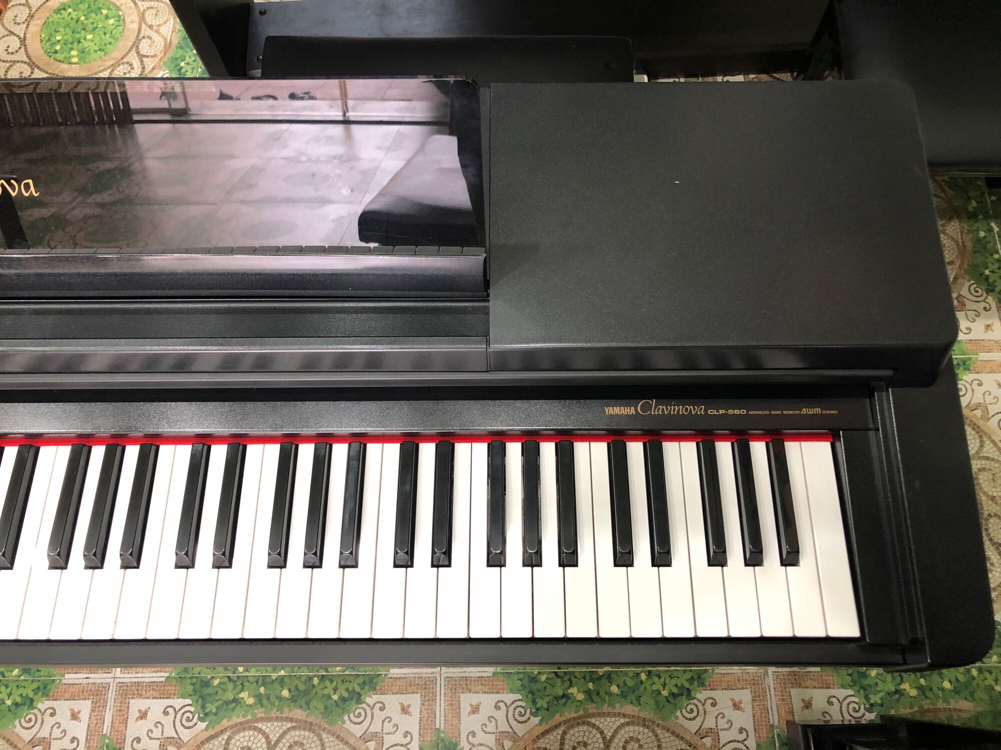 Piano điện yamaha 560