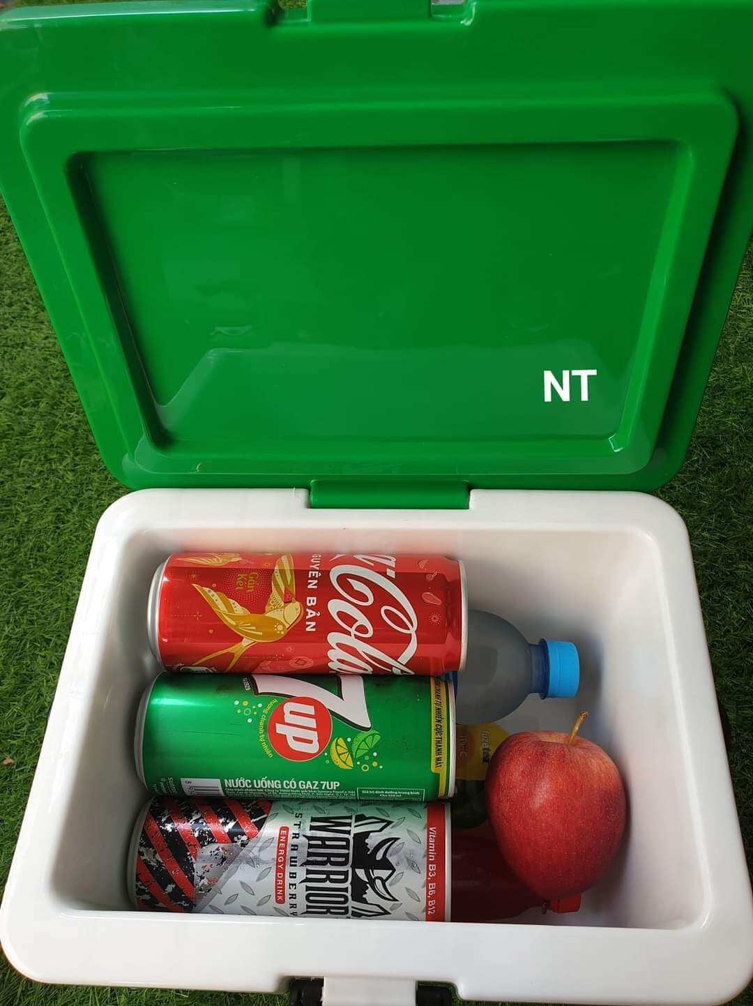 Thùng đá giữ nhiệt 8 lít