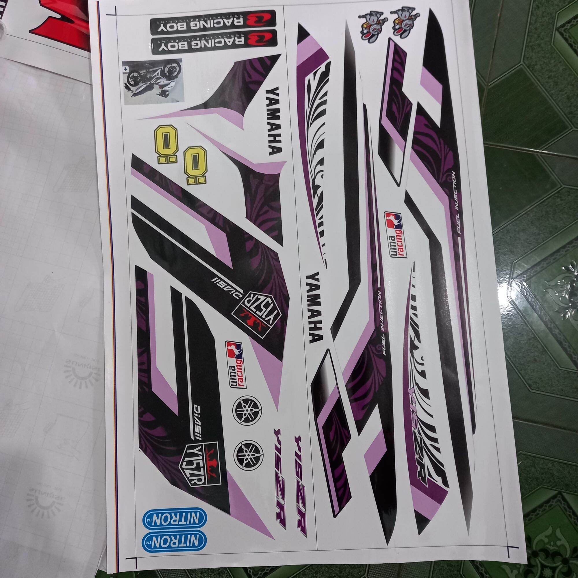 Tem rời ex 150 tím đen y15zr dán xe trắng