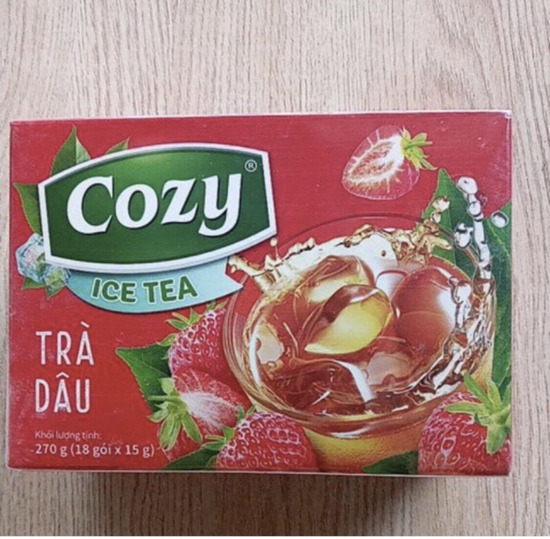 Trà Cozy Dâu Hoà Tan hộp 270g(18 gói *15g)