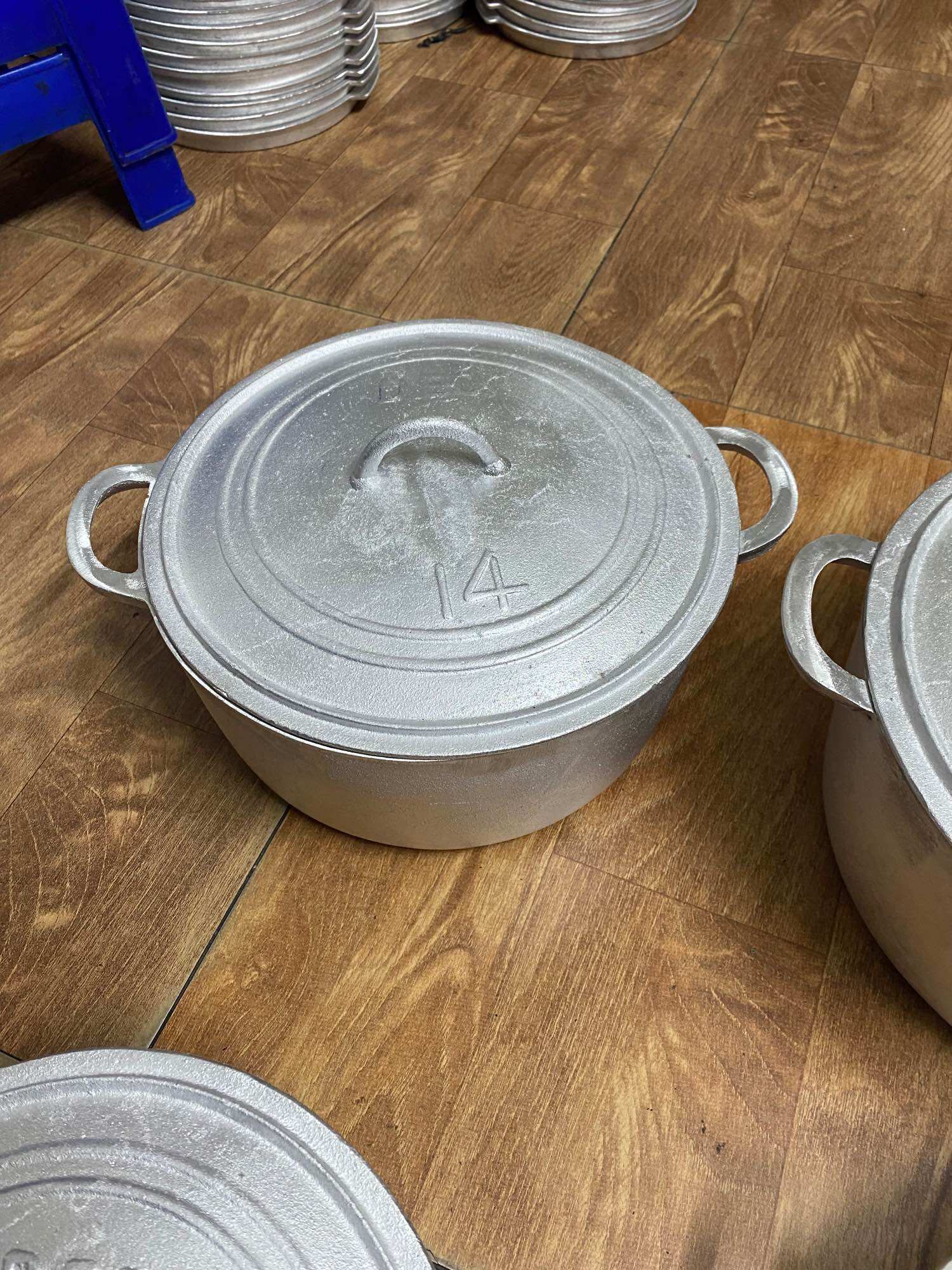 Nồi gang nấu cơm cháy đúc thủ công làng nghề đk 19-30cm