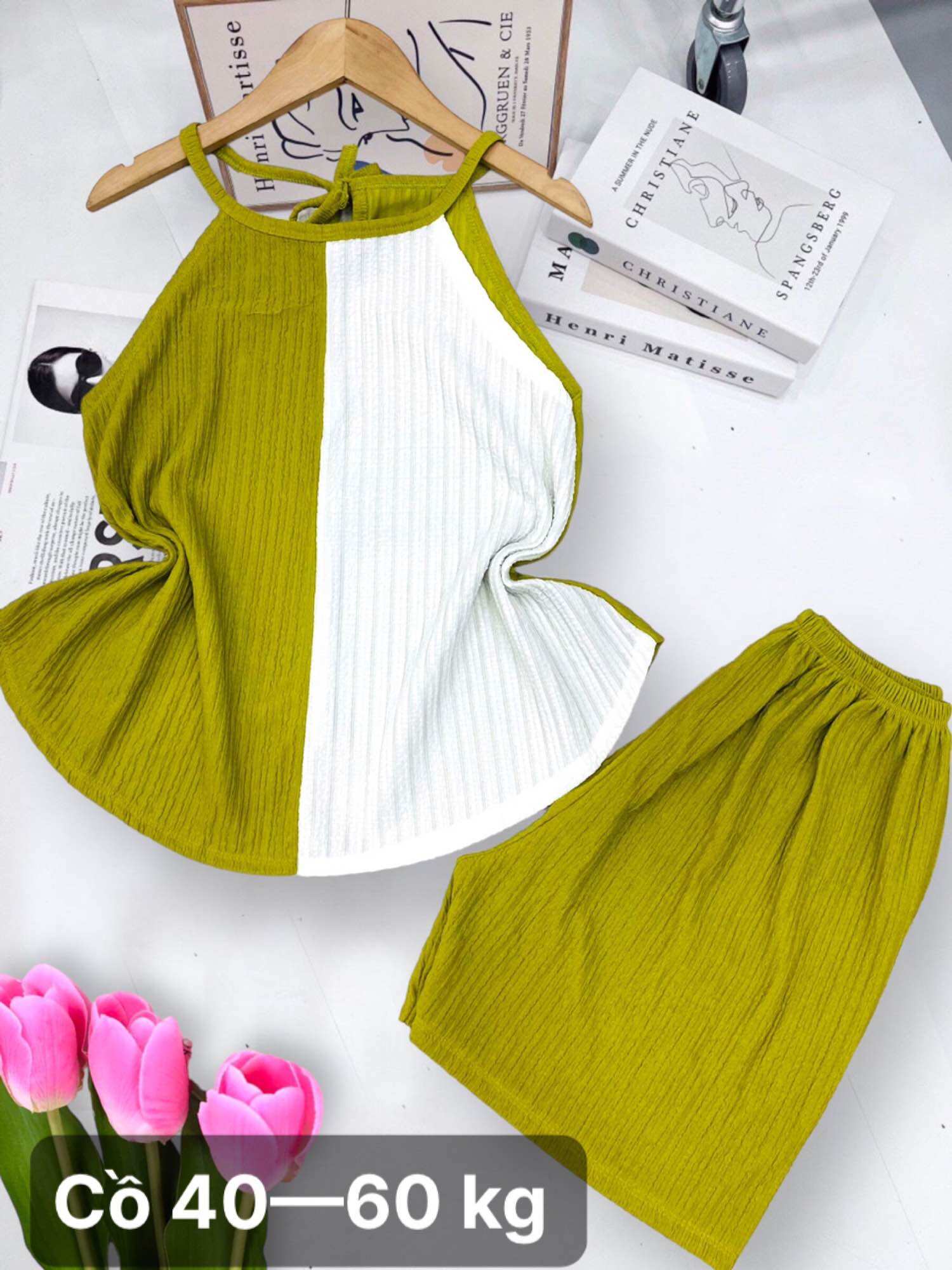 {33-42kg} bộ yếm đùi bé gái
