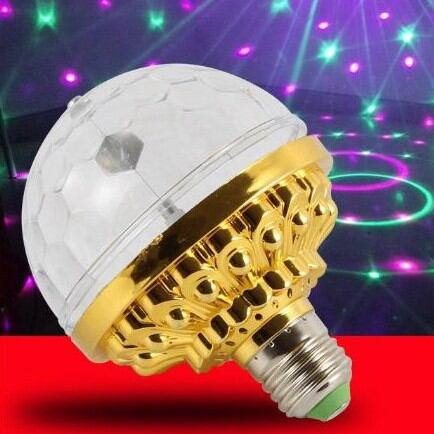 Đèn led 7 màu xoay tự động nháy theo nhạc