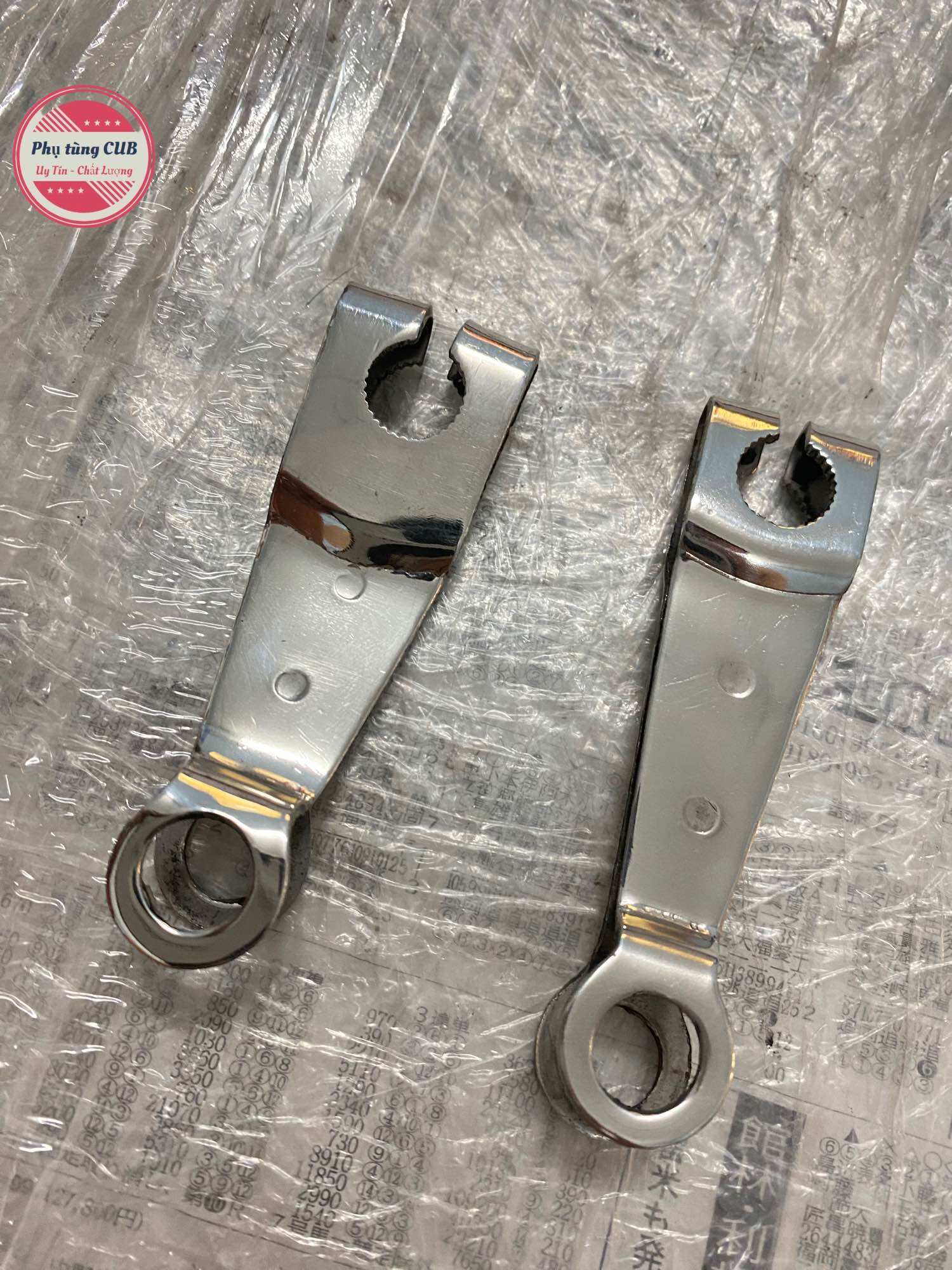 Càng thắng xe cub, dream inox ( giá 1 cặp )