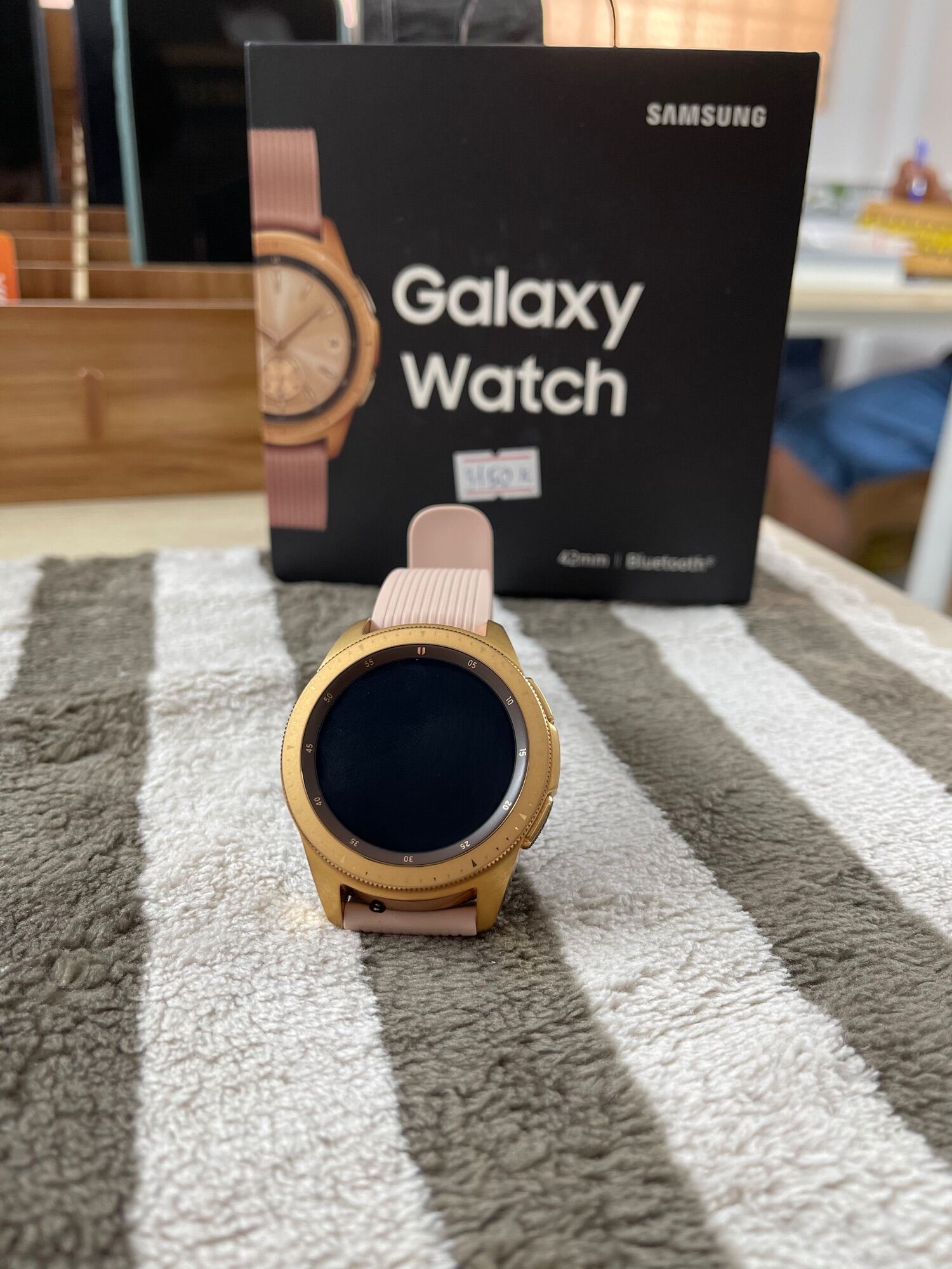 Đồng hồ thông minh Samsung Galaxy Watch Size 42MM 99% fullbox
