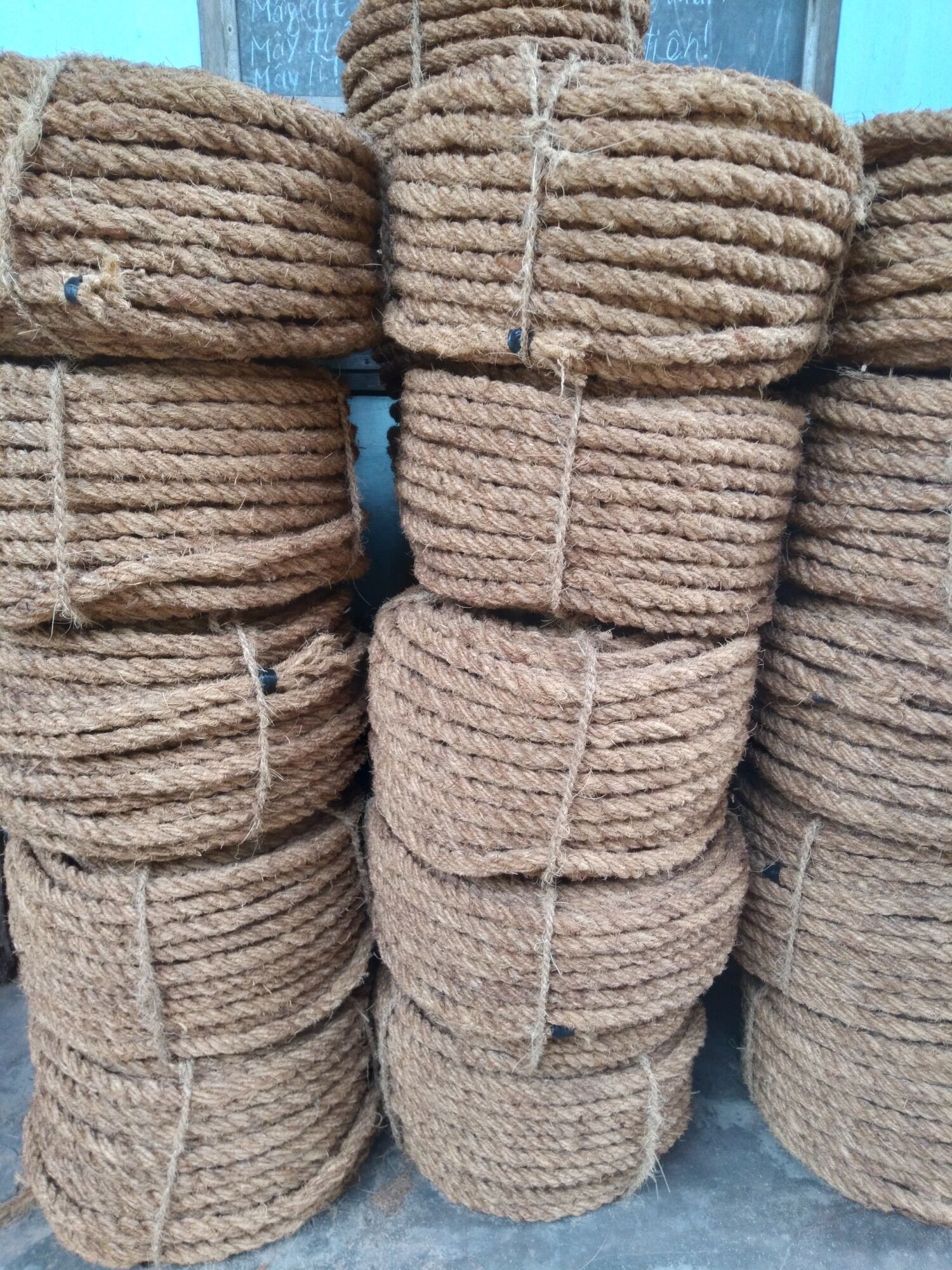 Cuộn 25m dây thừng xơ dừa, đường kính 15mm
