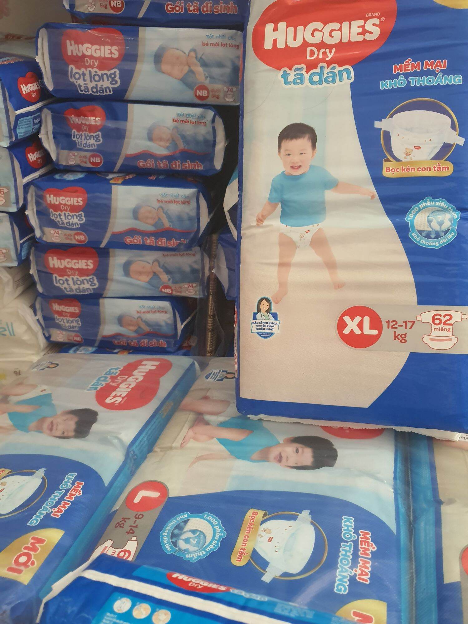 Bỉm huggies dán XL62