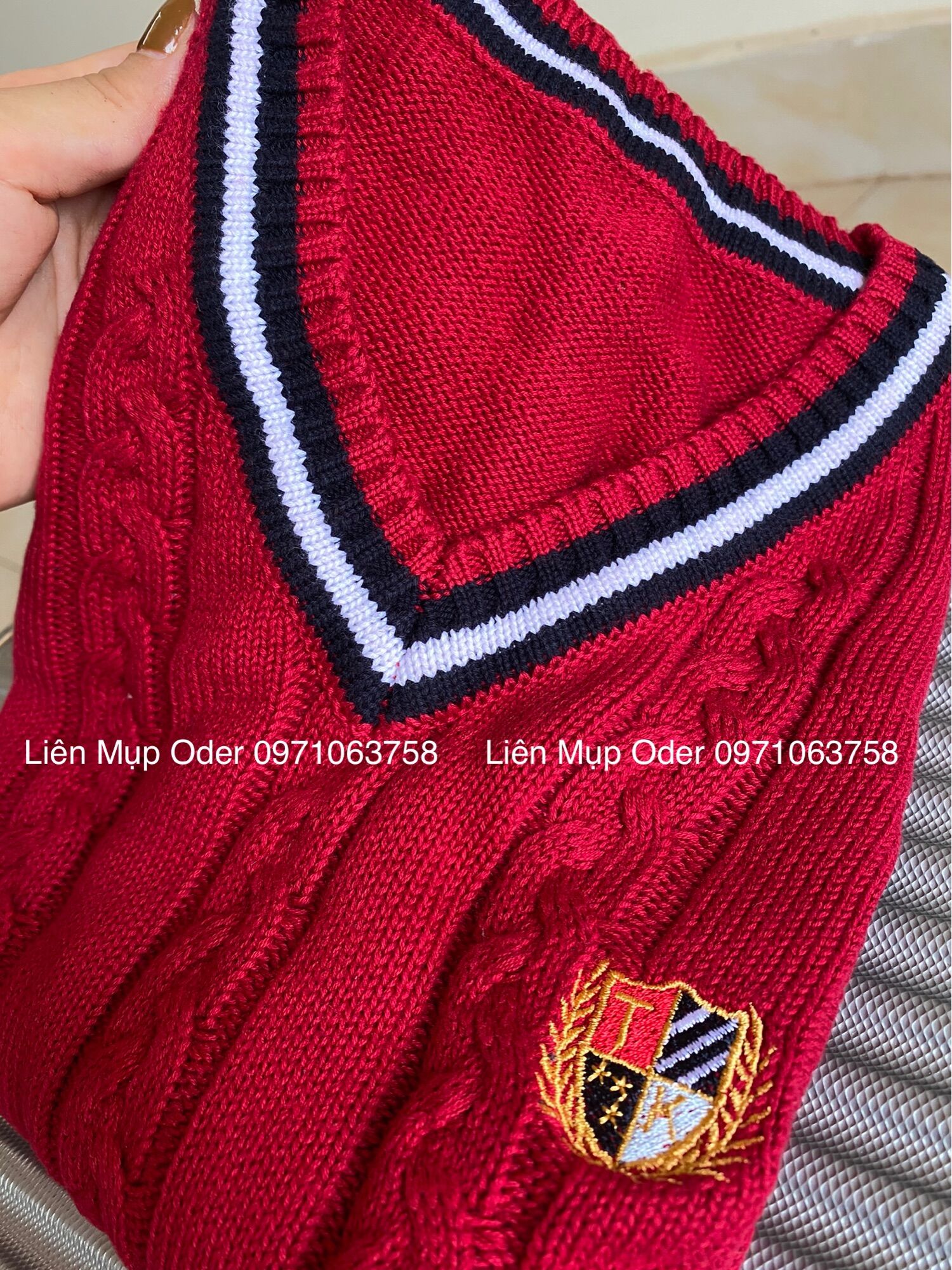 Áo gile len đính tag, gile len mỏng