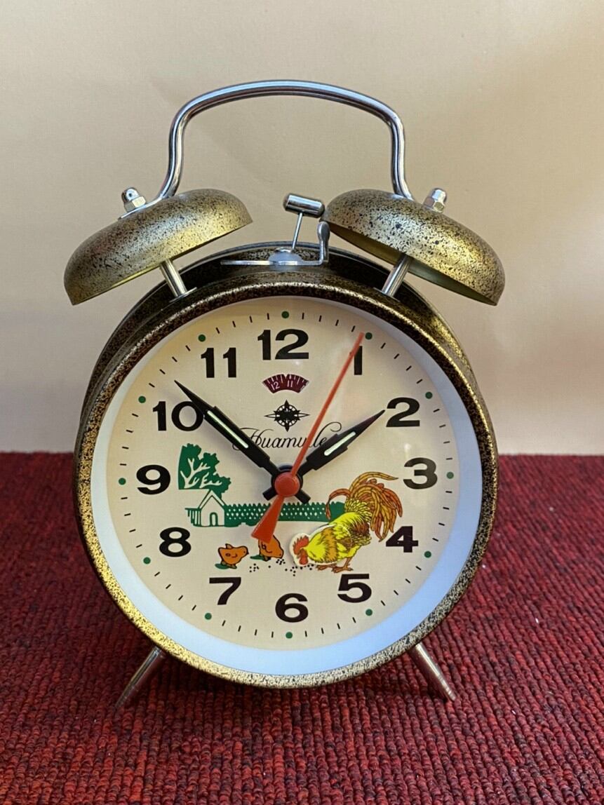 Đồng hồ gà trống chuông ngoài