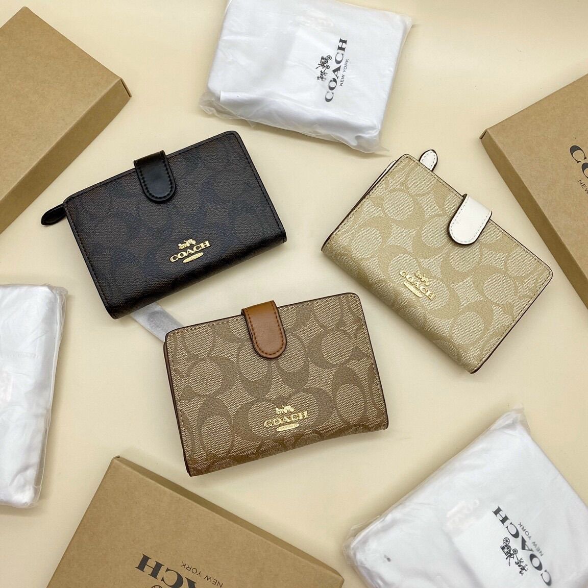 [HCM]Ví Coach mini dư xịn