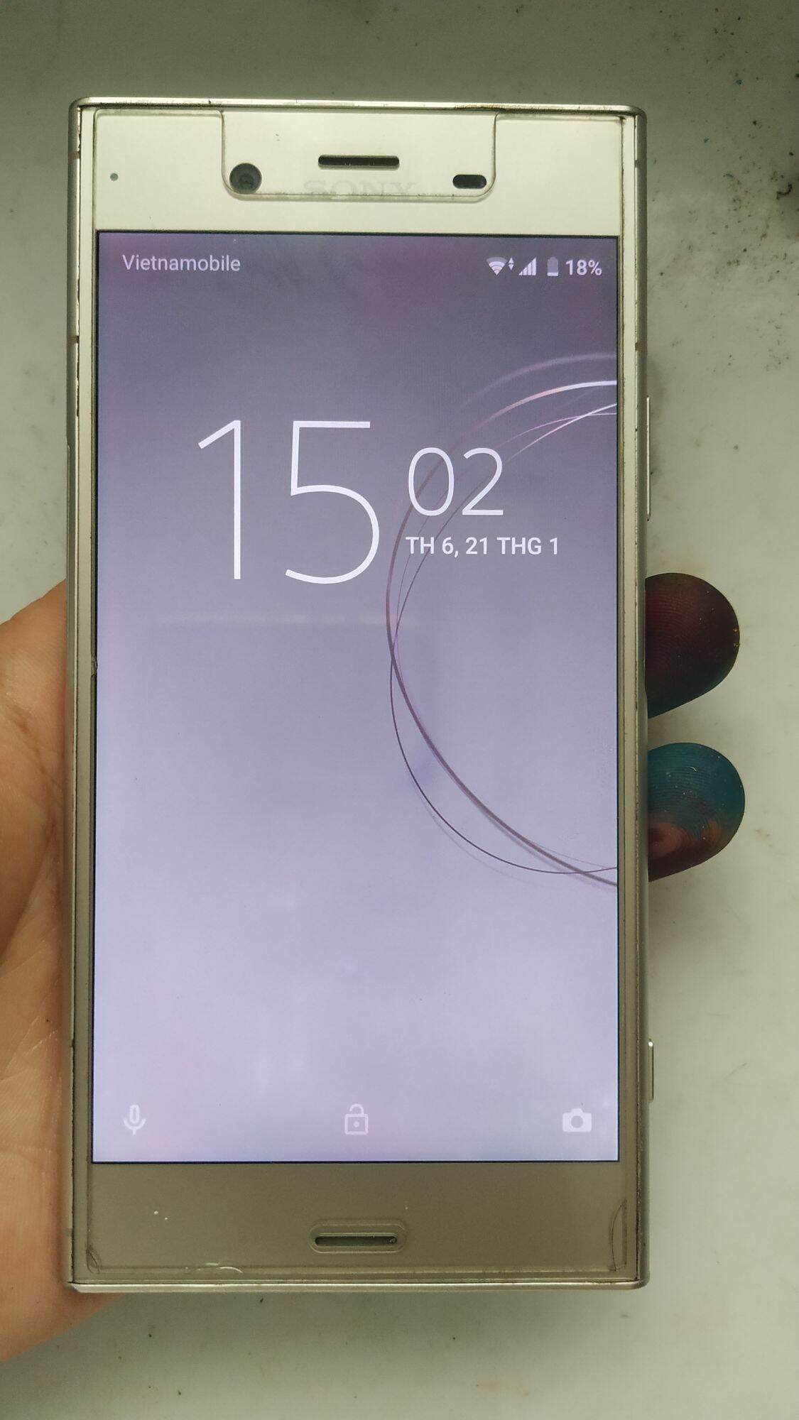 Điện thoại sony XZ1 1sim nhà mạng AU