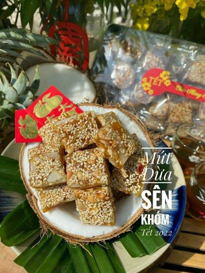 Mứt khóm dừa non dẻo viên 500g