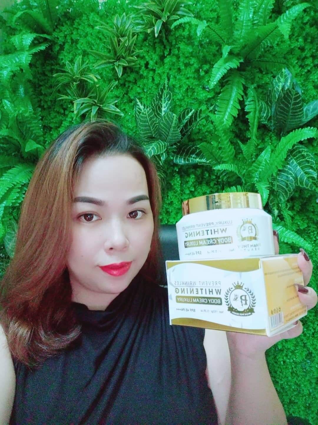 Kem face vip mờ nám