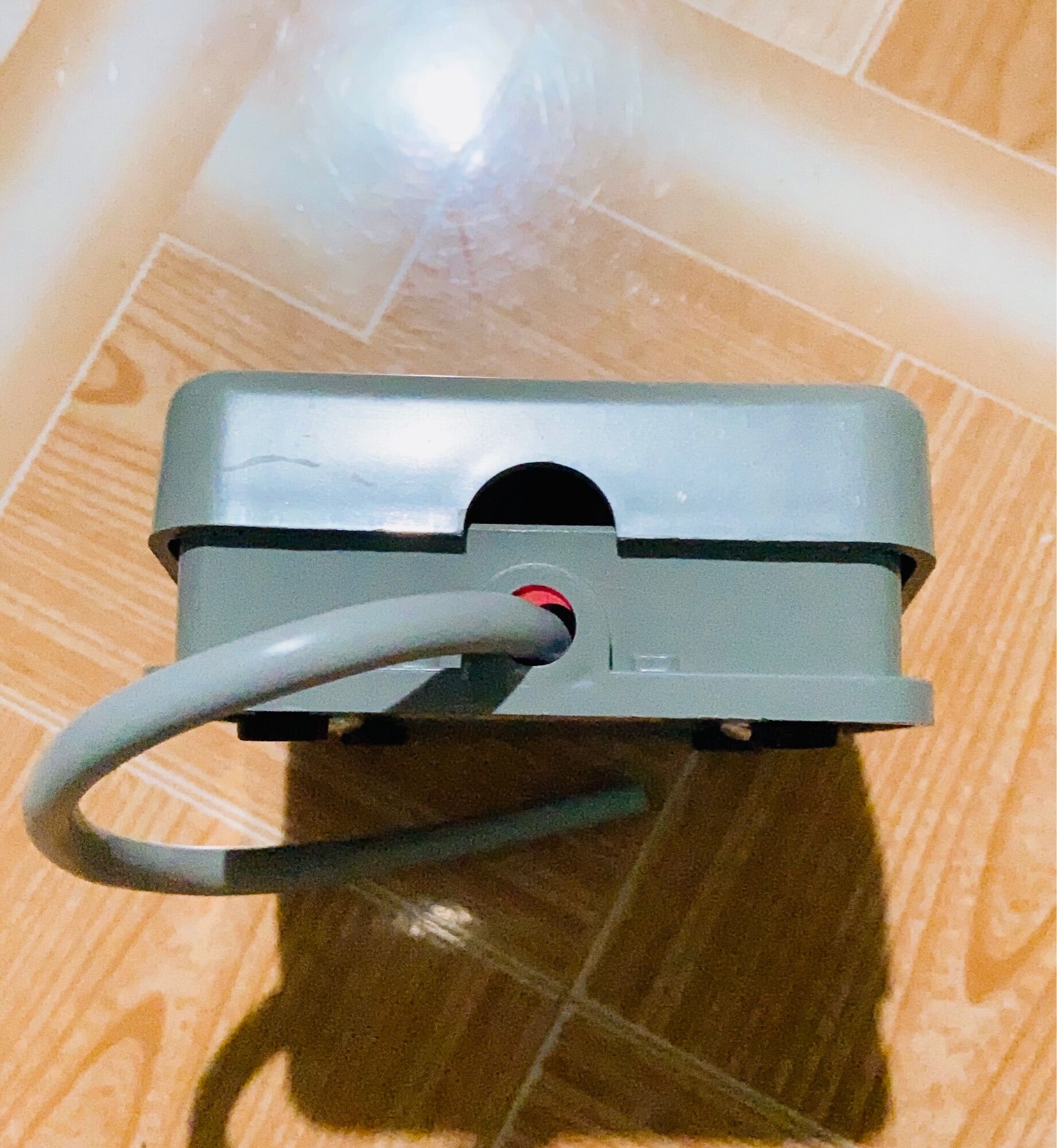Cò bóp chân máy đi thuyền