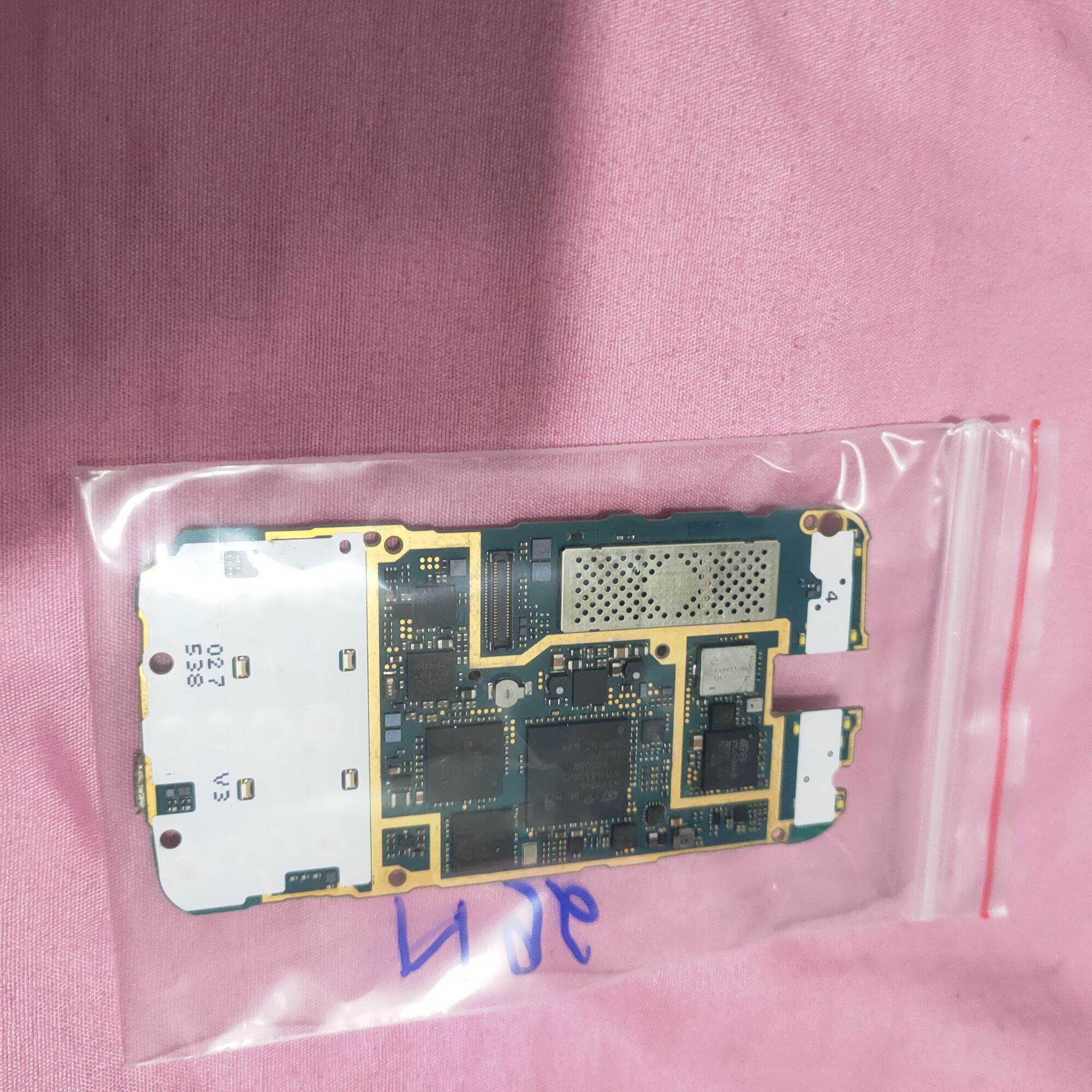 Main kèm sườn điện thoại Nokia N96 zin tháo máy