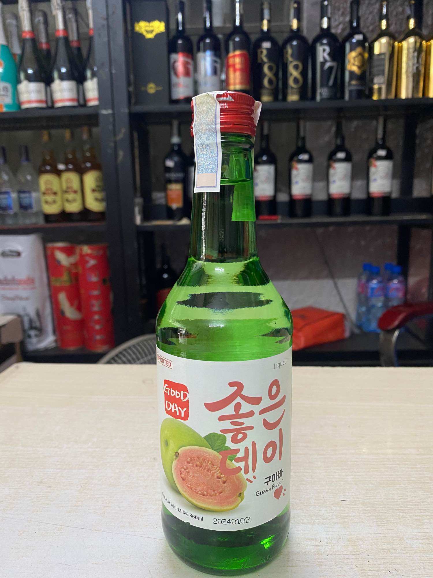 Sô Chu Soju Hàn Quốc GOOD DAY GUAVA 13% 360ml-Vị Ổi