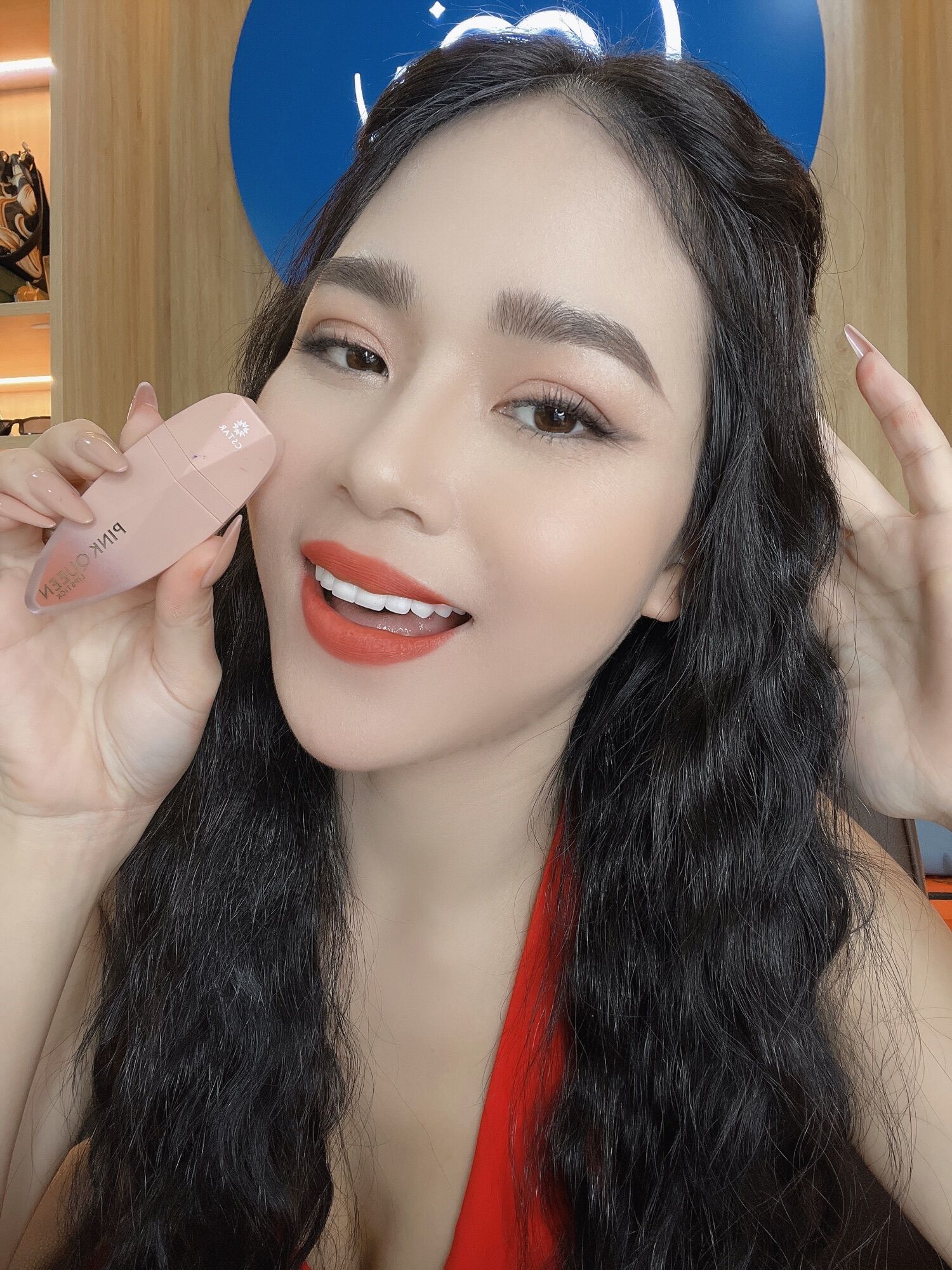 Son Siêu Lì Pink Queen ( Mã 06 Cam Đất )