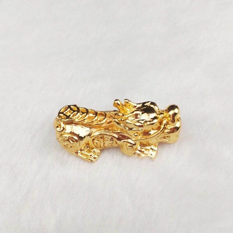 Charm tỳ hưu phong thủy xâu vòng tài lộc may mắn