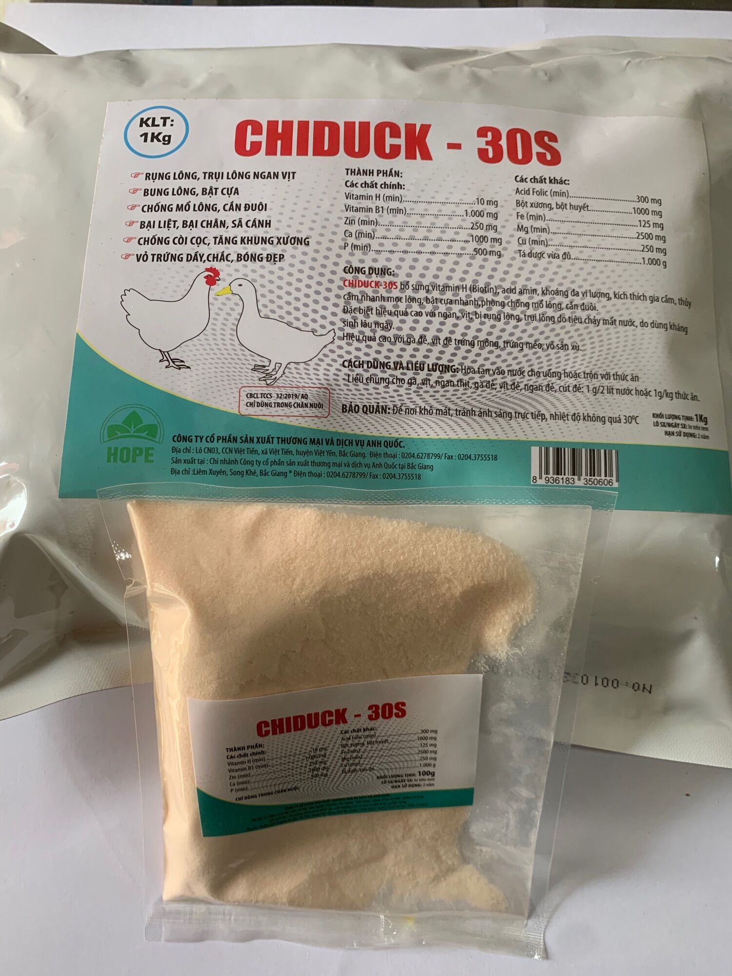 Siêu mọc lông- 30s 1kg chống rụng lông, căn mổ nhau, kích thích ra lông nhanh Gà, Vịt, Ngan